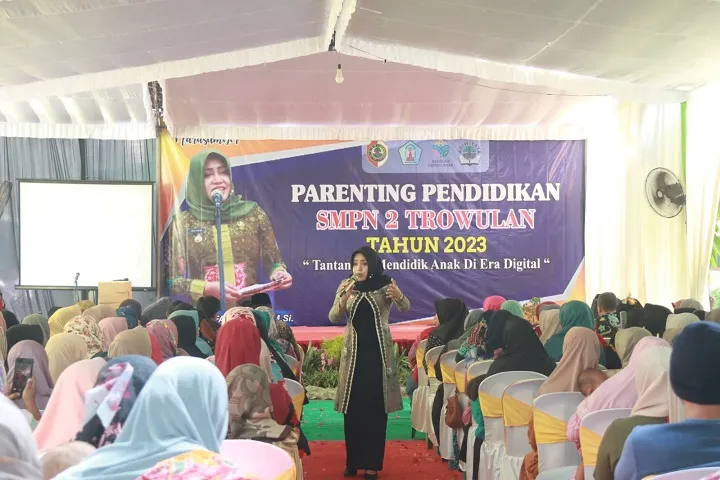 Tingkatkan Kualitas Pengasuhan Anak, Pemkab Mojokerto Gelar Parenting Pendidikan