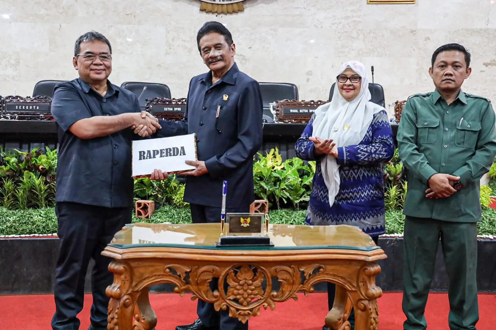 Raperda Pertanggungjawaban Pelaksanaan APBD Kota Kediri TA 2022 Resmi Disetujui DPRD Kota Kediri dalam Rapat Paripurna