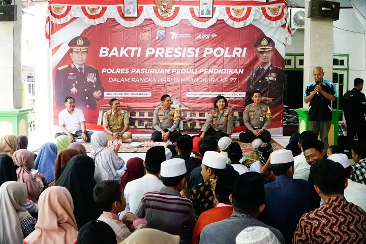 Memperingati Hari Bhayangkara, Polres Pasuruan Peduli Pendidikan