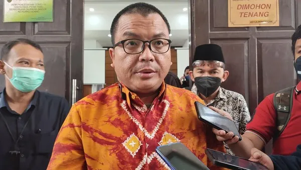 Denny Indrayana Diskors KAI, Buntut Sebar Rumor Putusan MK