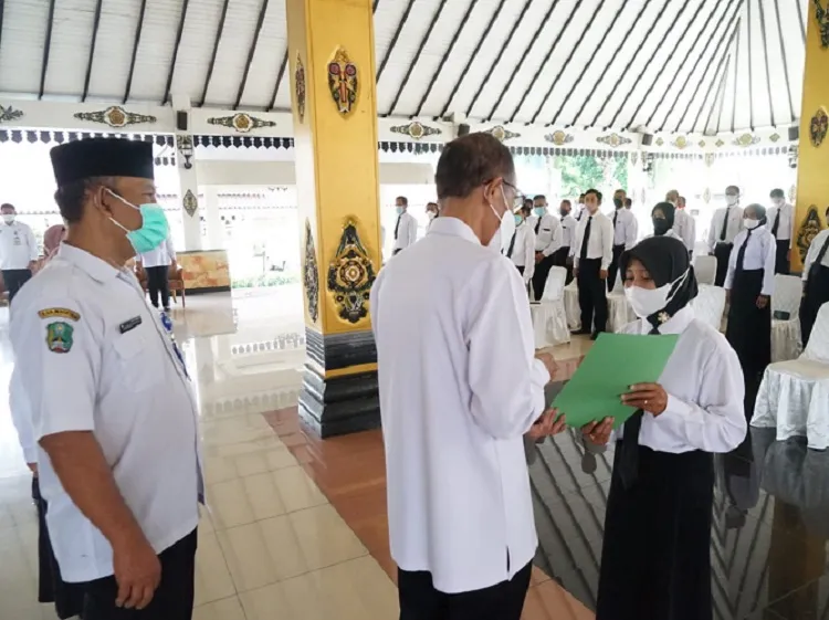 Ratusan Honorer di Magetan Jadi PPPK, Diwajibkan Tanam Bambu