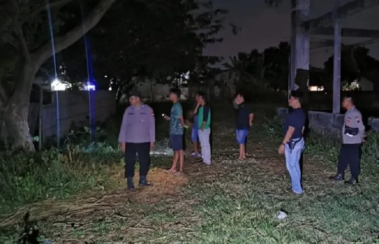 Teror Pocong Misterius Hantui Warga Rembang, Diduga Pesugihan, Polisi Sampai Turun Tangan