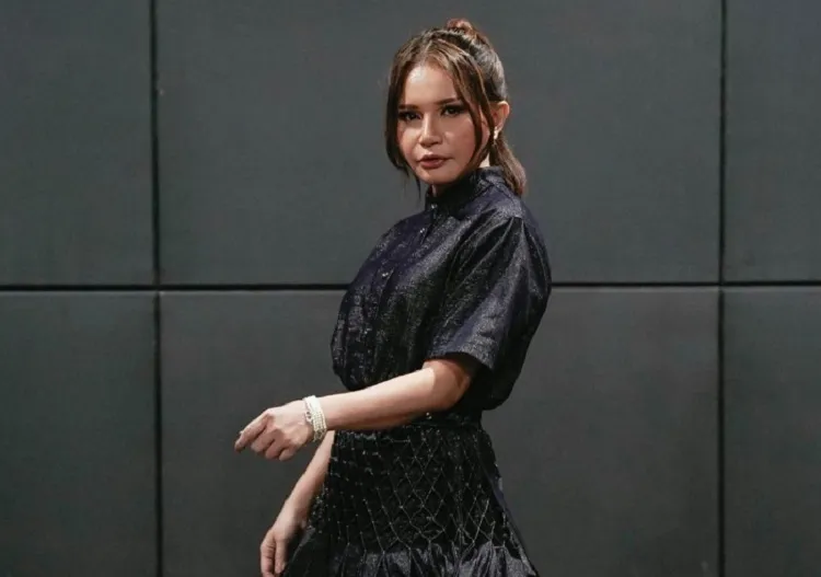 Baca juga : Dituding Cuekin Betrand Peto Saat Konser, Rossa: ''Satu Video Bisa Merusak Nama Baik''