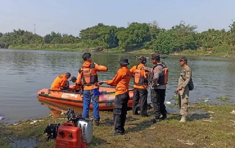 Pria di Bojonegoro Tewas Tenggelam Saat Selamatkan 2 Bocah yang Nyaris Hanyut