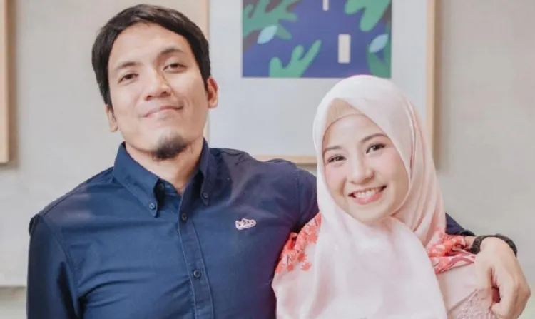 Resmi Bercerai, Desta dan Natasha Rizki Terciduk Pakai Panggilan Sayang Lagi