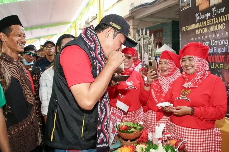 1000 Olahan Manuk Teruk Menambah Khasanah Kuliner Lamongan