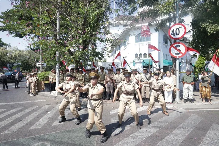 Polda Jatim Bersama Rooderburg Soerabaia Gelar Aksi Teatrikal