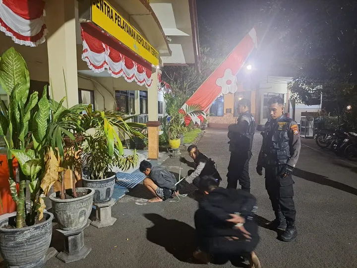 2 Anggota Gangster Hendak Tawuran Diringkus Polisi