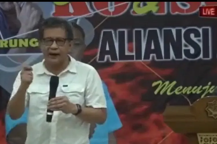 Umpatan Rocky Gerung ke Jokowi, Makin Ramai