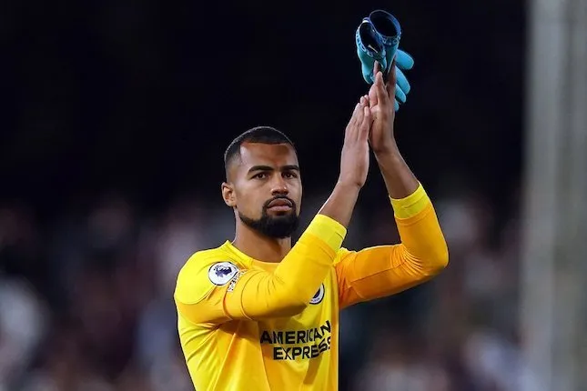 Robert Sanchez Dikabarkan Bakal Gabung Chelsea