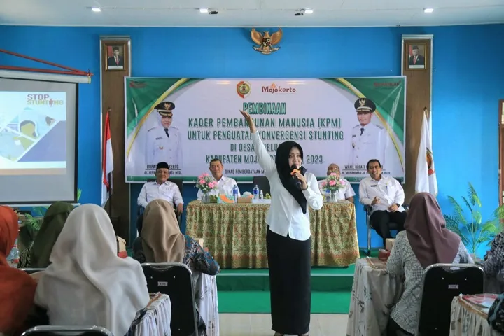 Konvergensi Stunting, Bupati Ikfina Harapkan KPM Terus Lakukan Pendampingan dari Rematri - Balita
