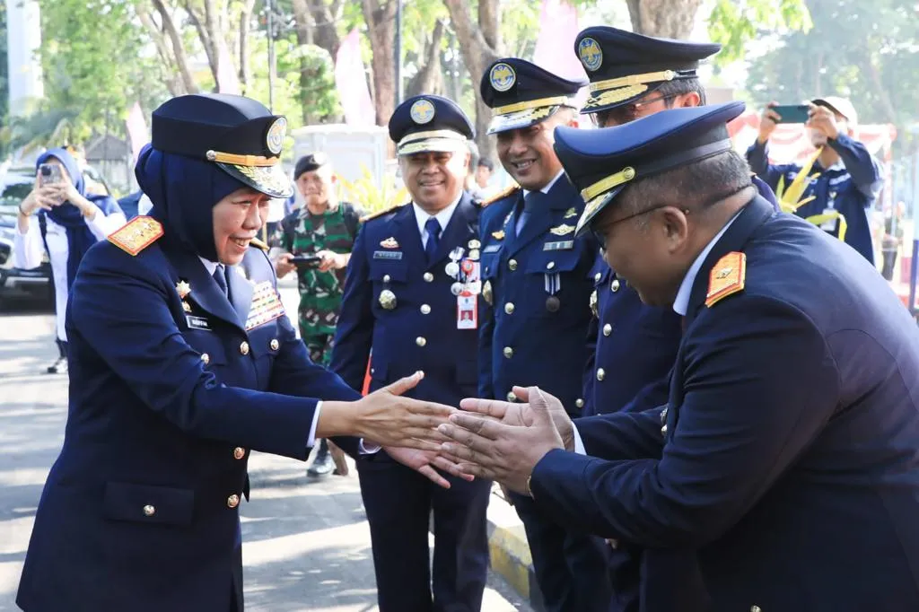 Gubernur Khofifah Bangun Konektifitas Lewat Pengembangan Infrastruktur Transportasi di Wilayah Terpencil Jatim