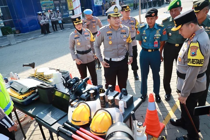 Polrestabes Surabaya Mengedepankan Pengawasan Melalui Kamera e-TLE