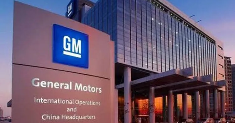 Demo Massal yang dilakukan Serikat Pekerja Otomotif AS, Berbuntut PHK Oleh Pihak Perusahaan