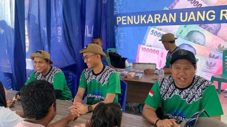 Ekspedisi Rupiah Berdaulat BI, Kontainer 10 M Disiapkan Untuk MasyarAkat Kota Tual Tukar Uang Rusak dan Lusuh