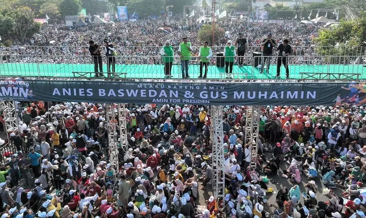 Mlaku Bareng Anies-Cak Imin Klaim Diikuti 1,2 Juta Warga Sidoarjo