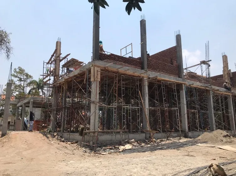 Kontraktor Proyek Puskesmas Perak Jombang Disinyalir Abai K3