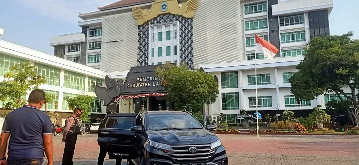 LSM di Lamongan Tuding KPK Lelet, 3 Minggu tak Kunjung Umumkan para Tersangka