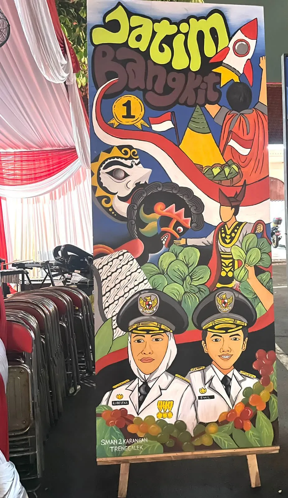 Kado Istimewa Hari Jadi Ke-78 Provinsi Jatim, 2.376 Mural Karya Siswa SMA, SMK, SLB Se-Jatim Pecahkan Rekor MURI