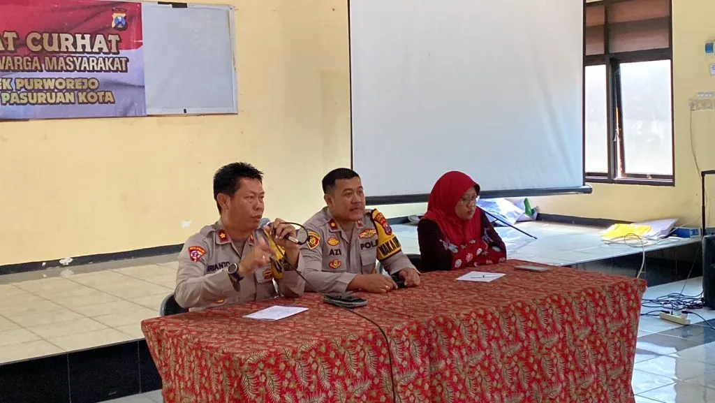 Polres Pasuruan Kota Adakan Jumat Curhat Bersama Warga