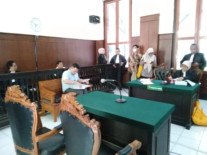 Bos Treaten Meatfood Tipu Alvin Yulius Sekitar 2,3 Miliar Diadili di PN Surabaya