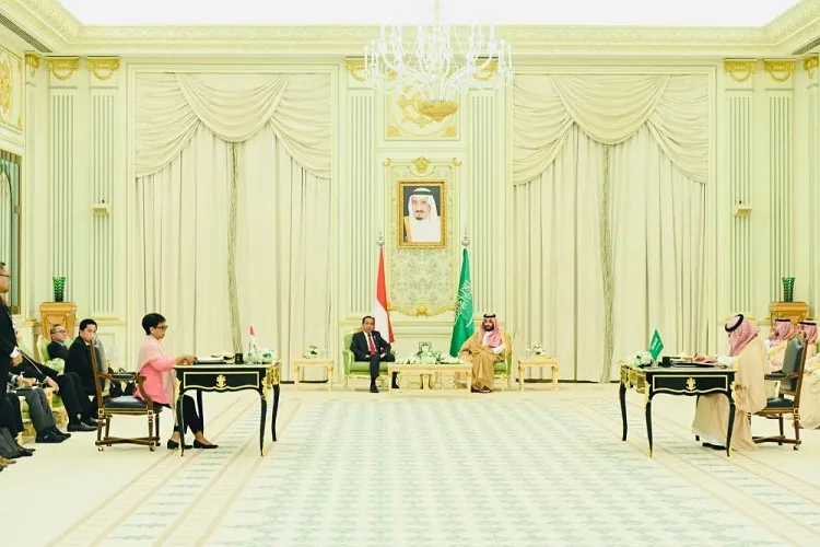 Kunjungan Jokowi ke Arab Saudi Diakhiri dengan Penandatanganan MoU