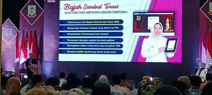 Gebyar PBB-P2 2023 Kota Mojokerto, Ning Ita Obral 4 Hadiah Umrah