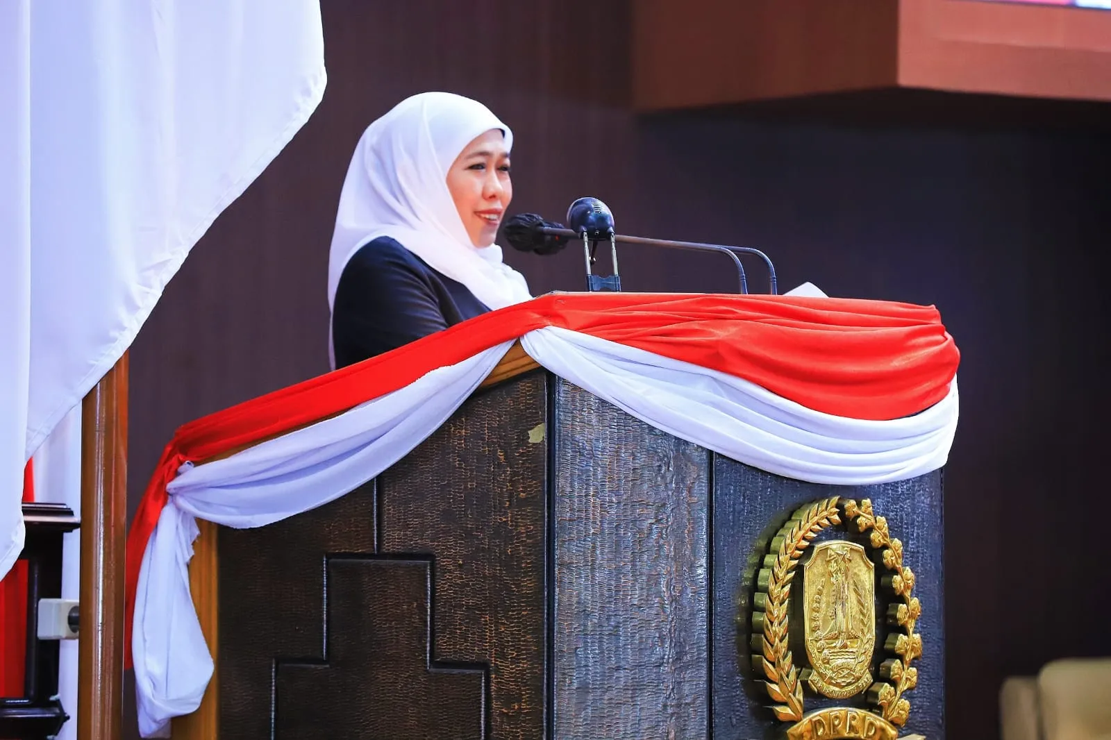 Khofifah Sampaikan Belasungkawa bagi Korban Kecelakaan Kereta Api di Lumajang