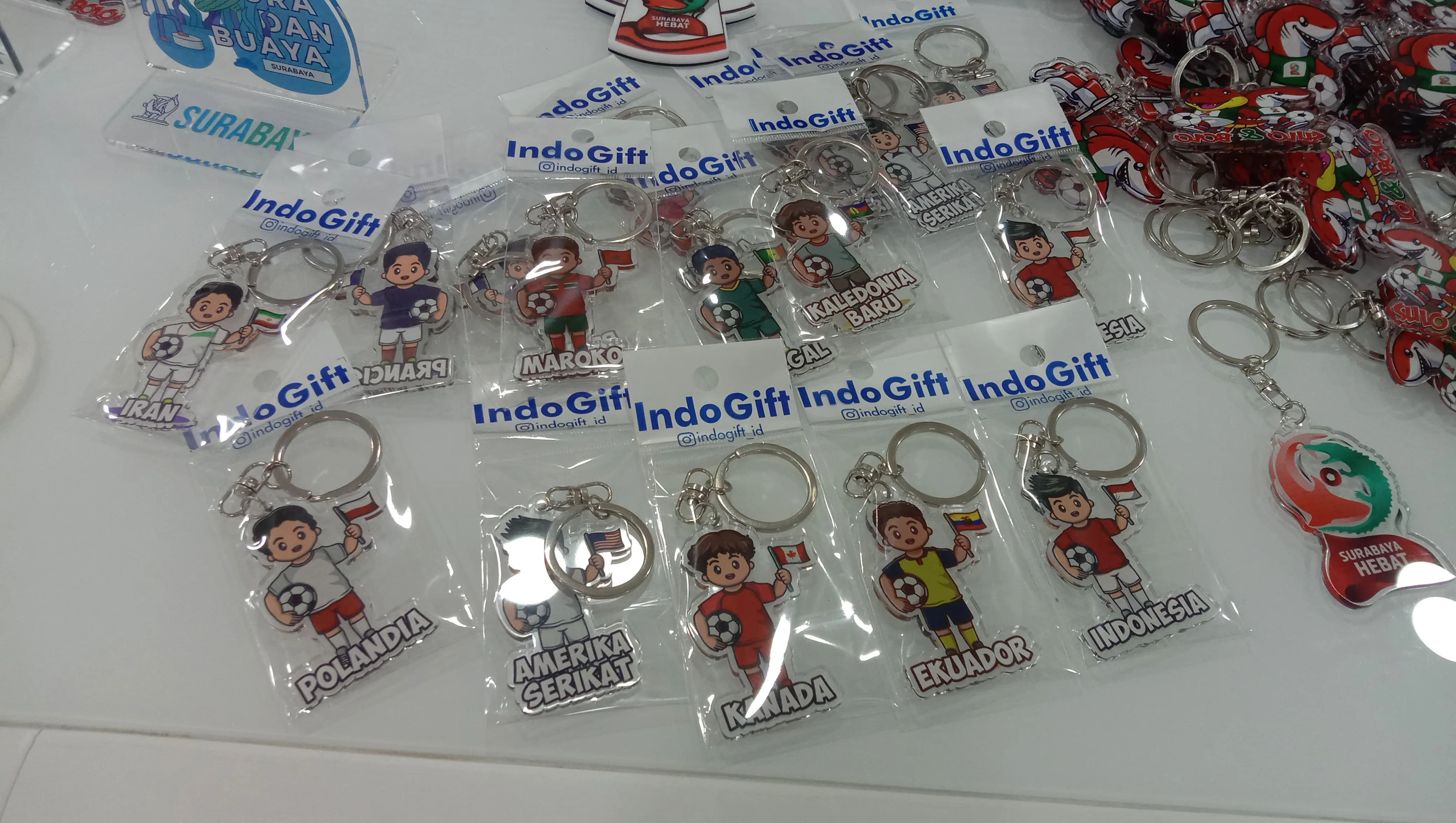 Piala Dunia U-17 Membawa Berkah: Penjualan Merchandise UMKM Surabaya Tembus 16 Ribu