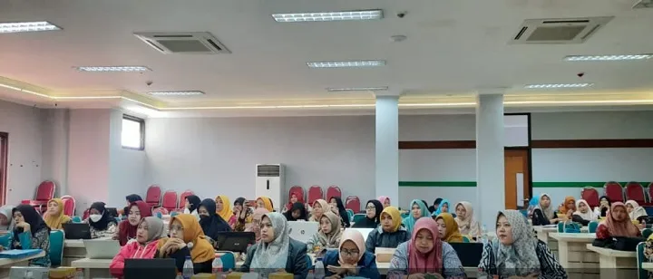 Pemkab Pasuruan Kuliahkan 115 Guru Sukwan Sampai S1