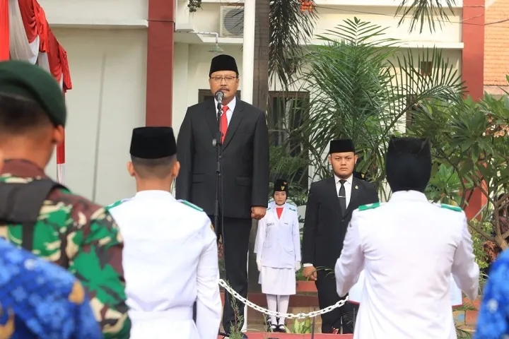 Wali Kota Ajak Warga Pasuruan Berantas Kebodohan dan Perangi Kemiskinan