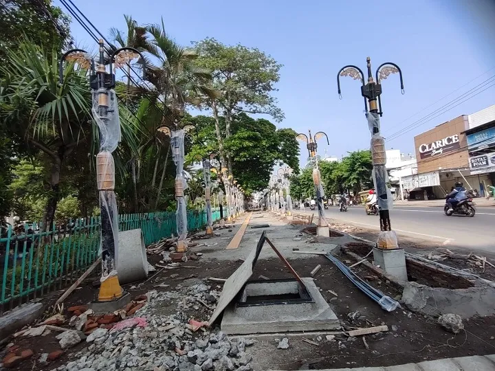 PJ Bupati Jombang: Kita Akan Evaluasi Proyek Trotoar Jalan Gus Dur