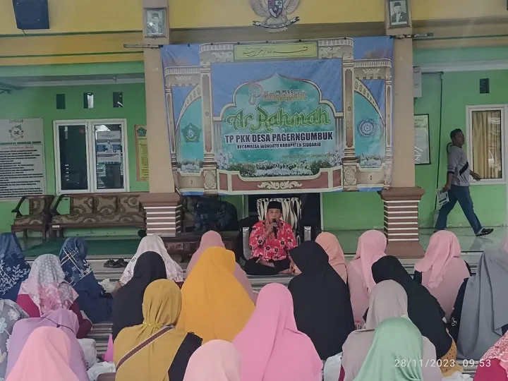Tingkatkan Silaturahmi, TP - PKK Kecamatan Wonoayu Gelar Pengajian Rutin