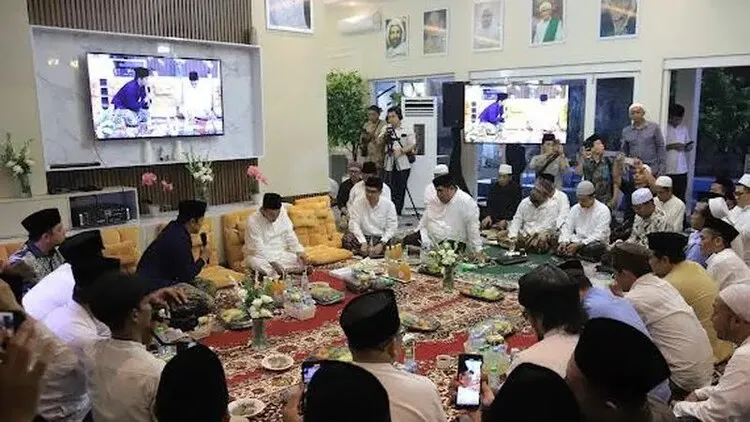 50 Ulama se-Jatim Mantap Dukung Prabowo-Gibran, Gus Fawait: Sangat Sejalan dengan Ajaran Ponpes