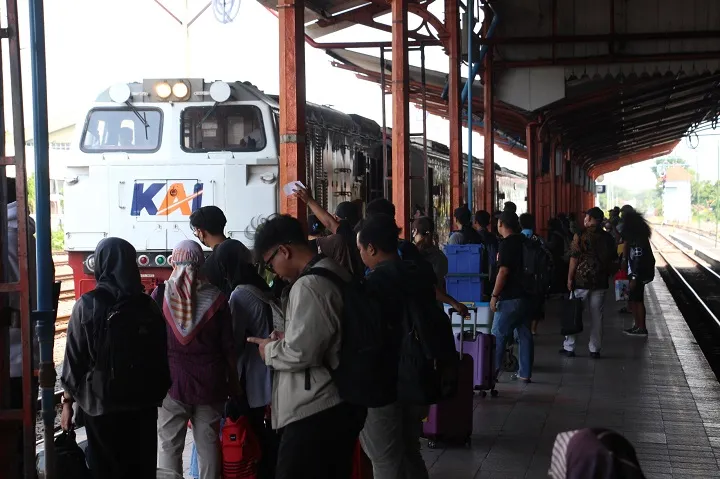Okupansi Meningkat, KA Jadi Moda Pilihan Utama di Daop 7 Madiun