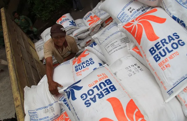 Harga Bapok Beras dan Cabai Merah Melambung Tinggi Jelang Nataru