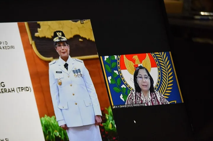 Pj Wali Kota Kediri Zanariah Beri Arahan Pengendalian Inflasi pada HLM TPID