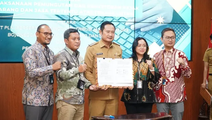 Klaim Sukses Realisasikan Jamula, Bupati Lamongan Kini Prioritaskan PJU