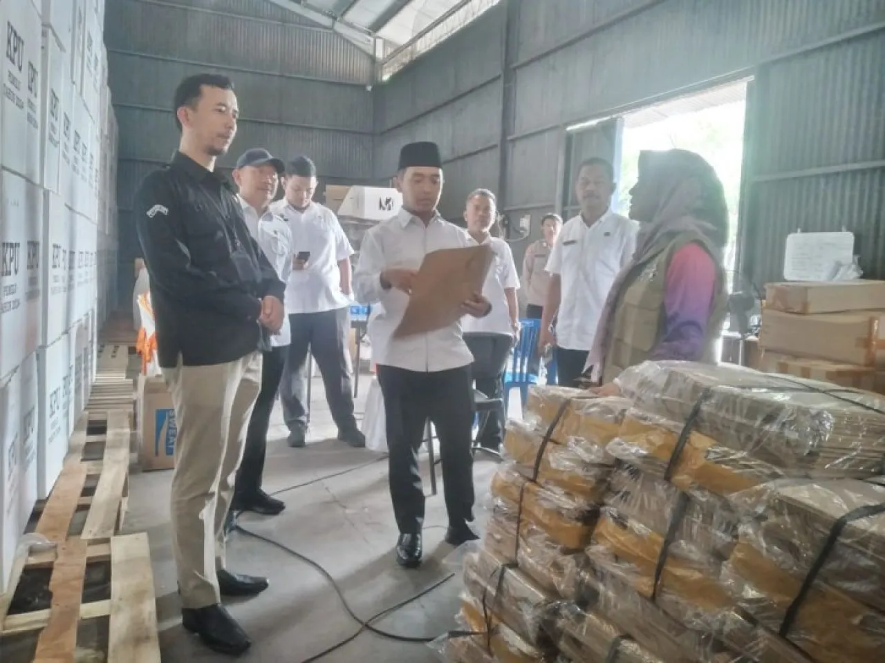 Wakil Wali Kota Pasuruan Cek Gudang Logistik Pemilu