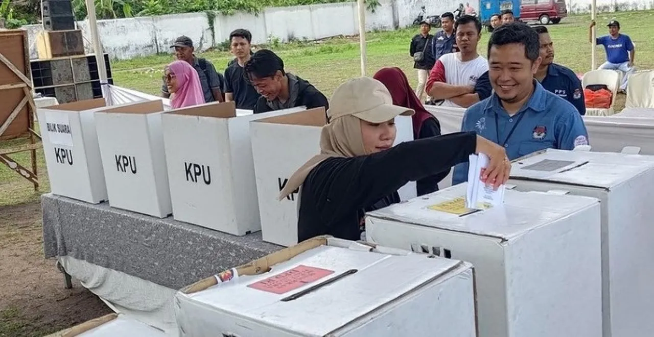 Ribuan Petugas TPS di Banyuwangi Gelar Simulasi Pencoblosan
