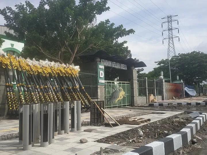Warga Kecewa Bupati Sidoarjo, Proyek Revitalisasi Alun-alun dan Trotoar GOR Delta Tak Selesai Akhir 2023