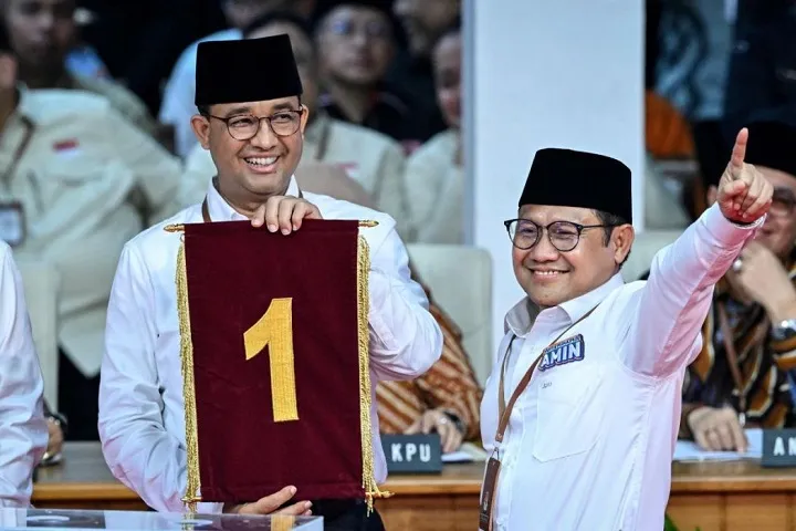 NasDem: AMIN Akui Kalah di Survei dan Materi
