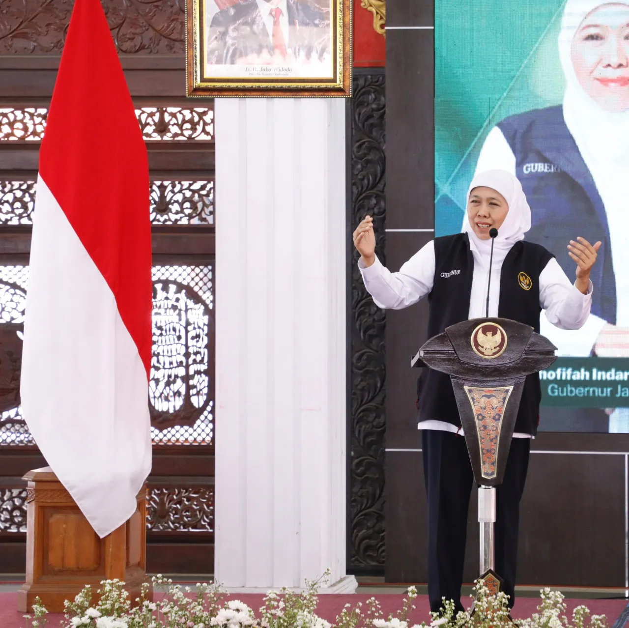 Khofifah Dorong Ekosistem Digital di Jatim Lebih Produktif