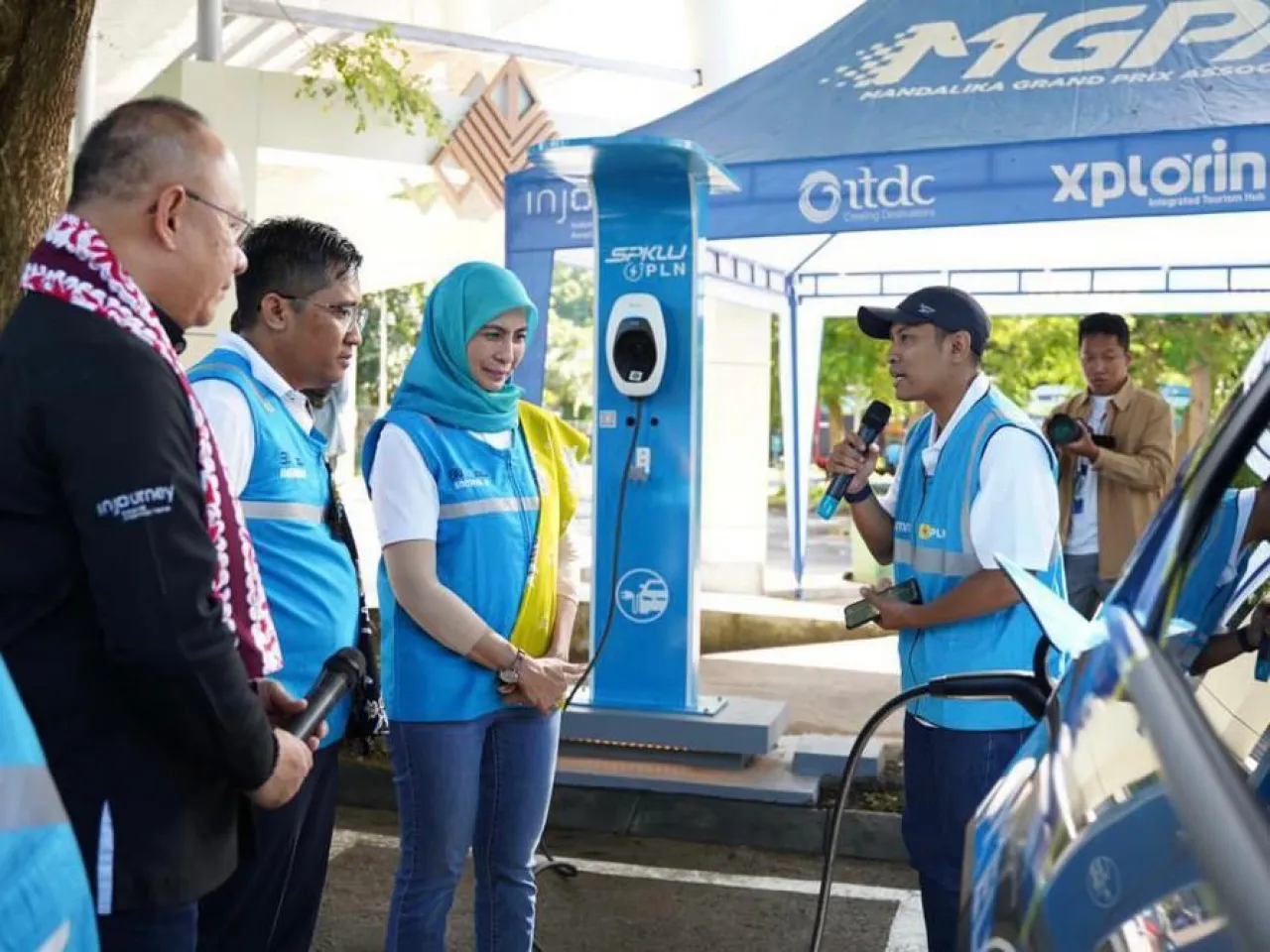 Tingkatkan Jumlah SPKLU, PLN Penuhi Kebutuhan Pengguna Kendaraan Listrik