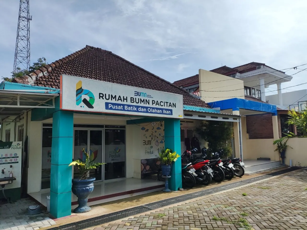 Kantongi Sertifikat Halal, Ribuan Mitra Binaan PLN Naik Kelas