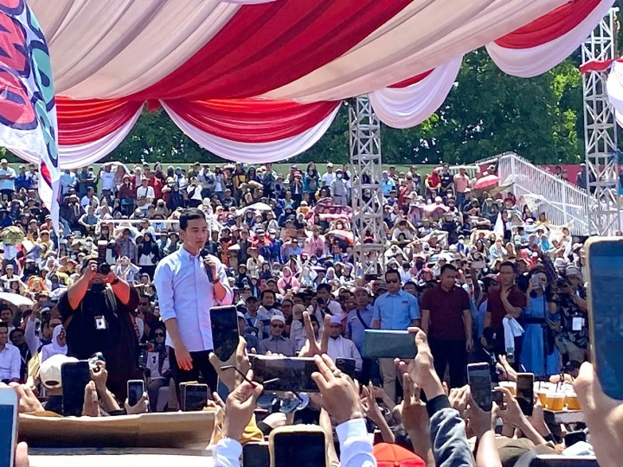 Gibran, Anies dan Ganjar Kampanye Serentak