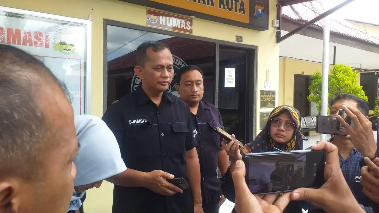 Ngaku untuk Pengobatan, Pria di Blitar Setubuhi Anak Tiri