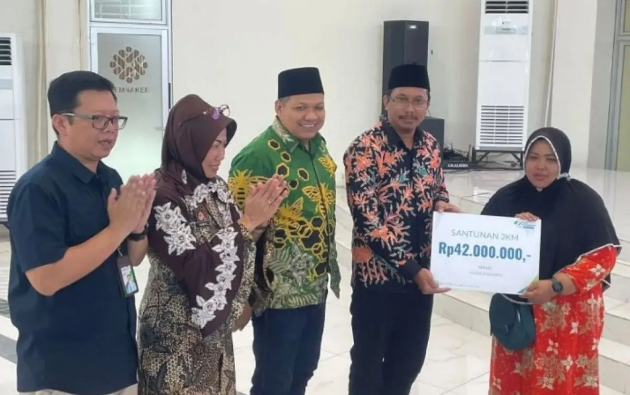 12.633 Kader Posyandu se-Kabupaten Sidoarjo Didaftarkan BPJS Ketenagakerjaan