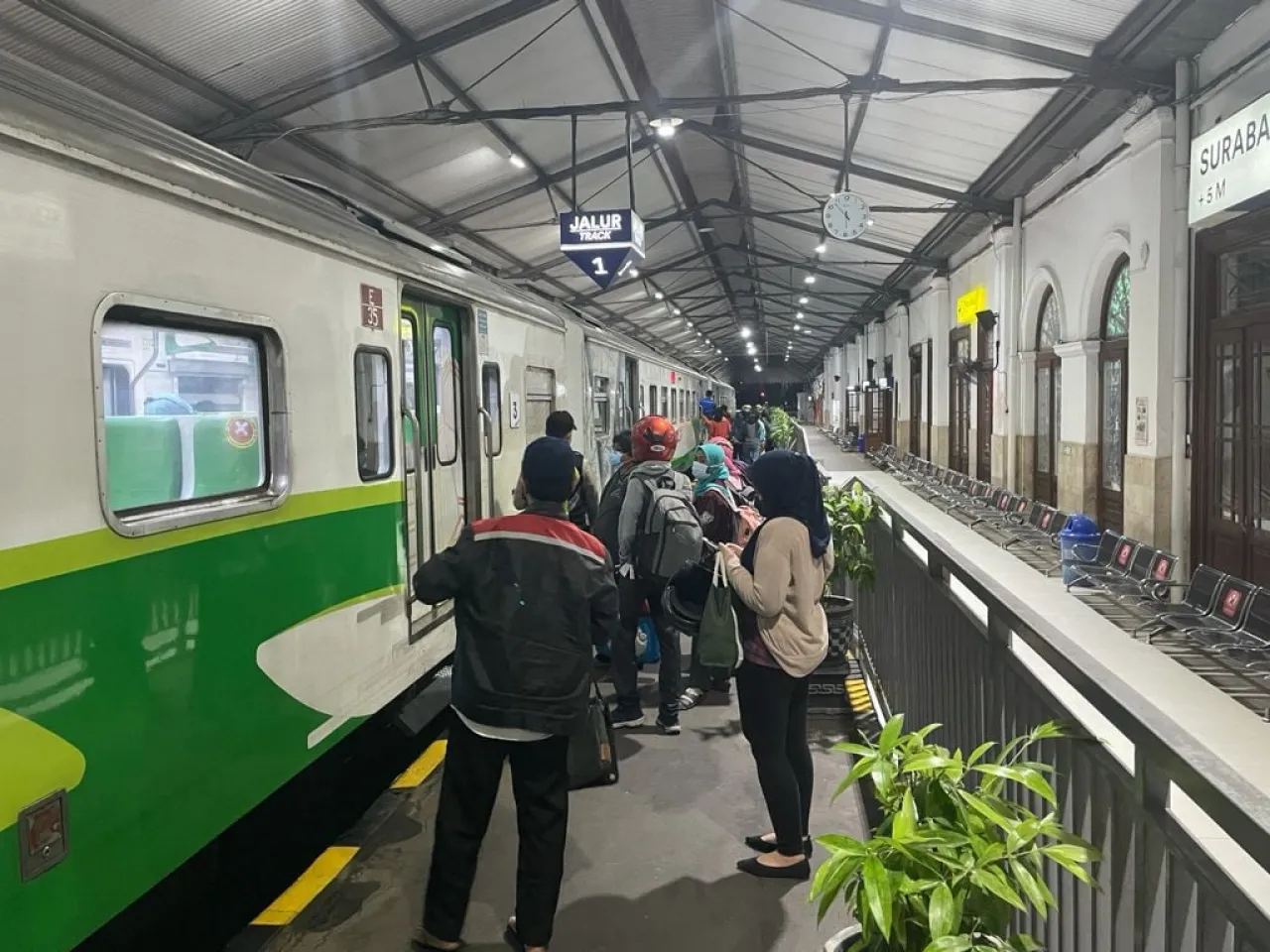 Jelang Ramadhan, Hampir 50 Ribu Tiket Kereta Api Mudik Lebaran Ludes Terjual