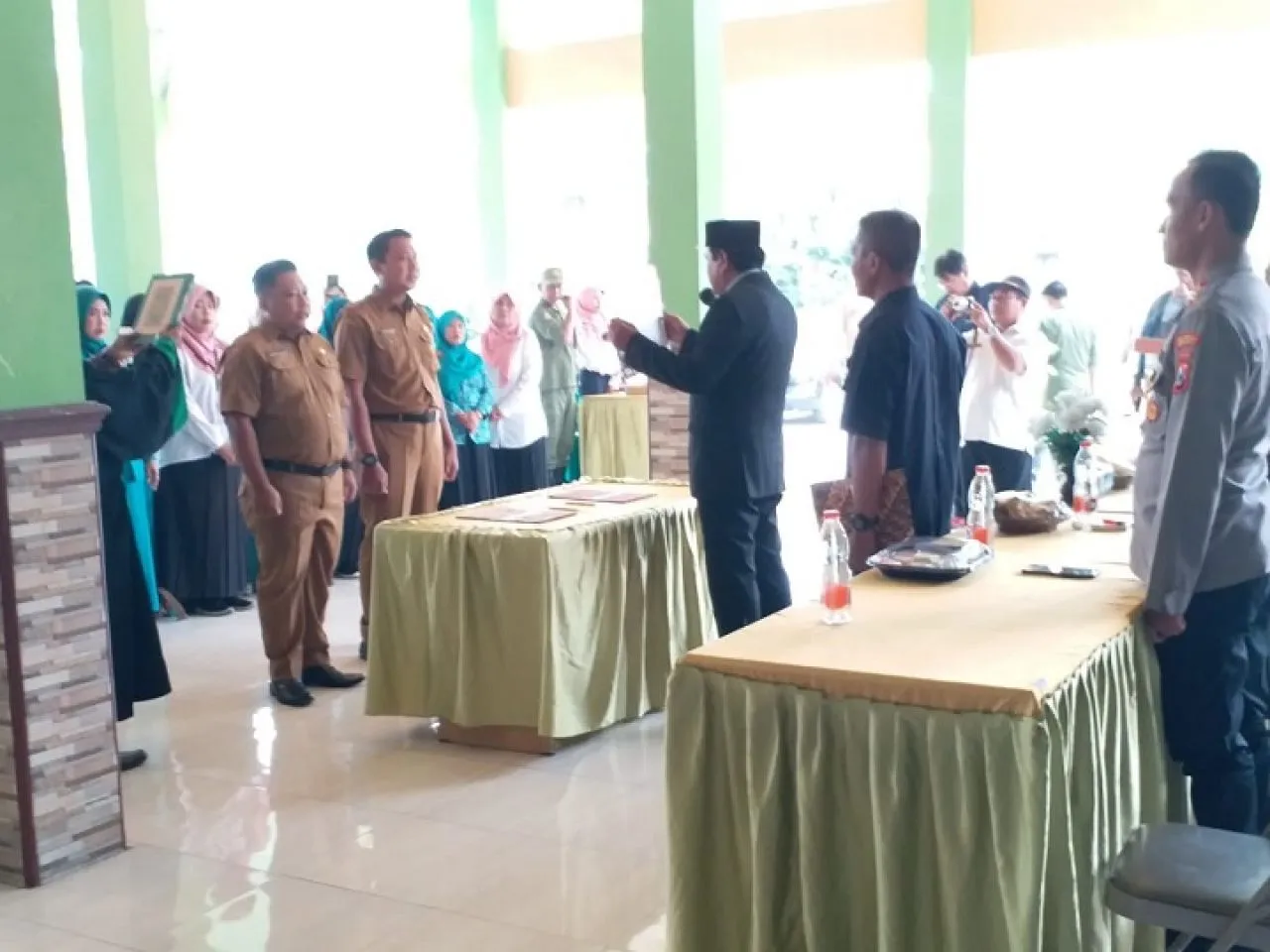 Kades Wonokalang, Lantik Dua Perangkat Desa Baru